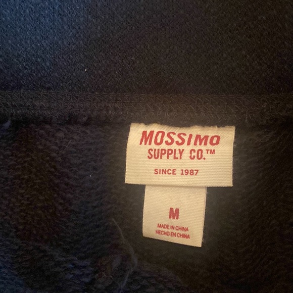 Mossimo Shorts - Picture 3 of 5